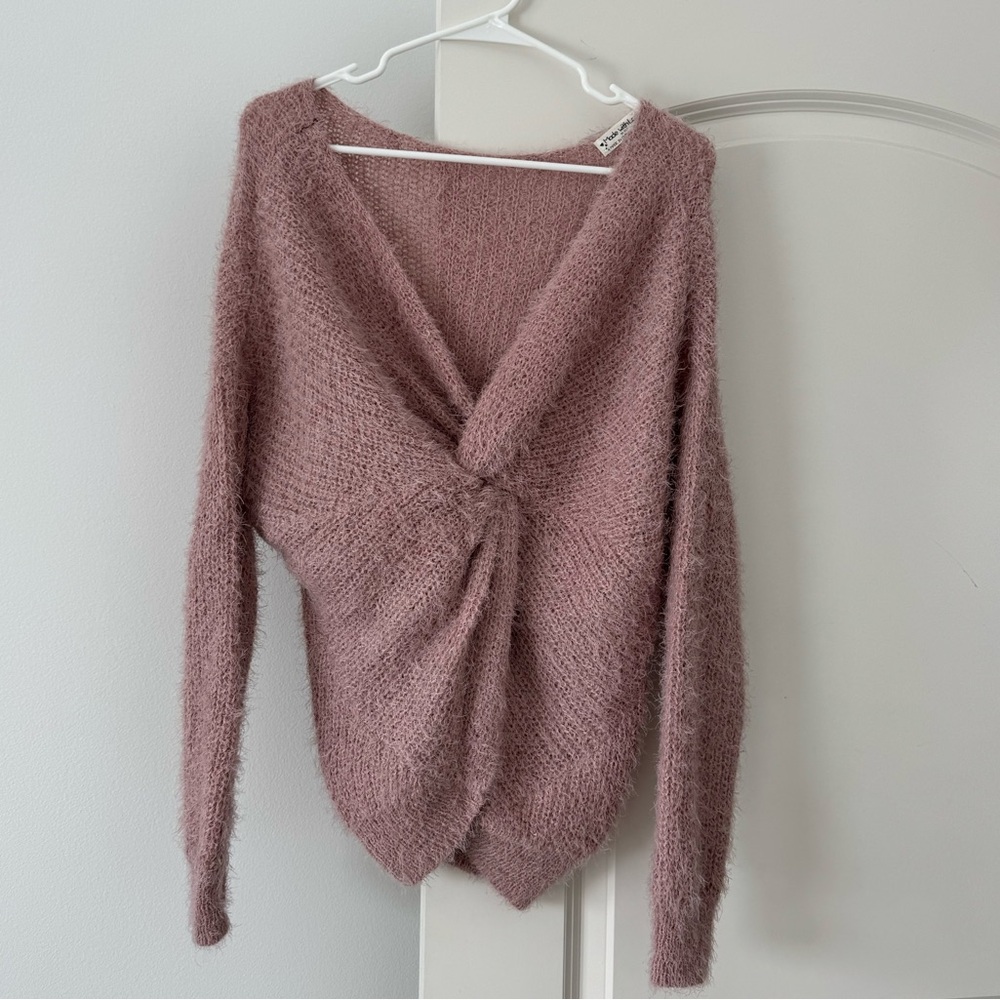 Women’s Pink Sweater